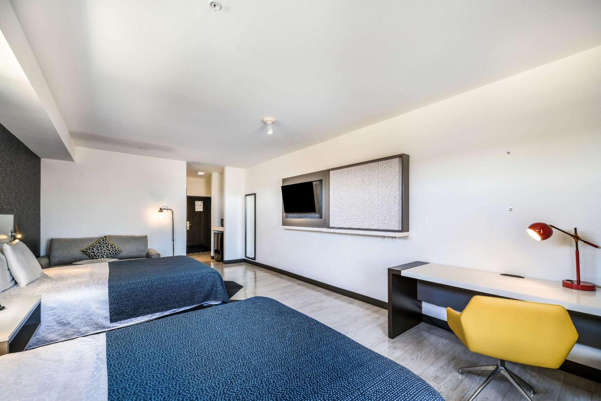 Hy-Lo Hotel, Ascend Hotel Collection Calera 외부 사진
