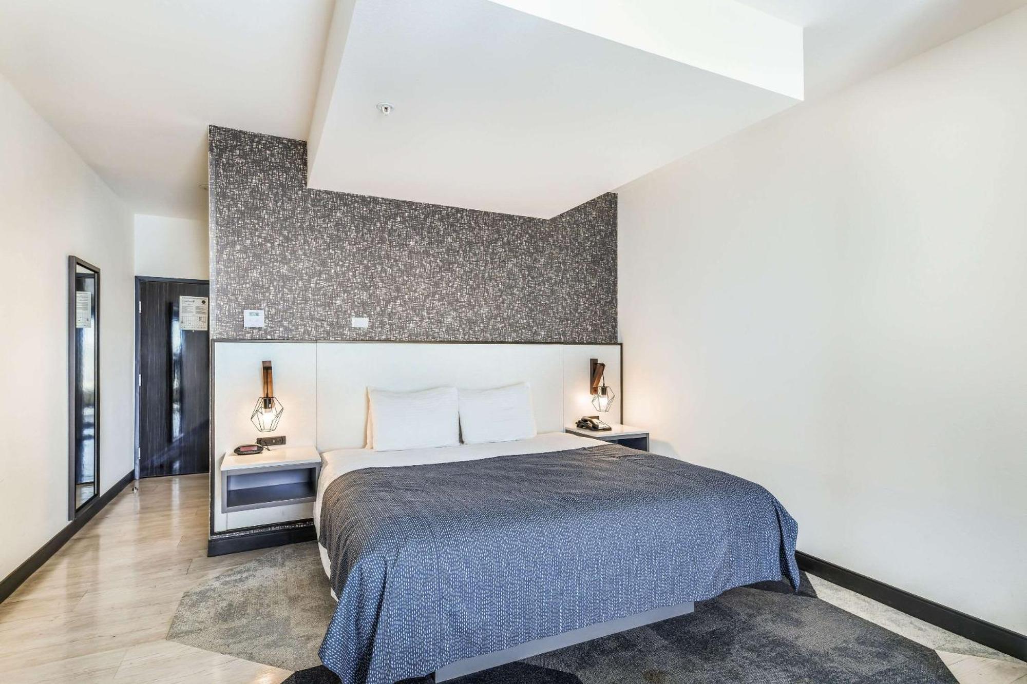 Hy-Lo Hotel, Ascend Hotel Collection Calera 외부 사진