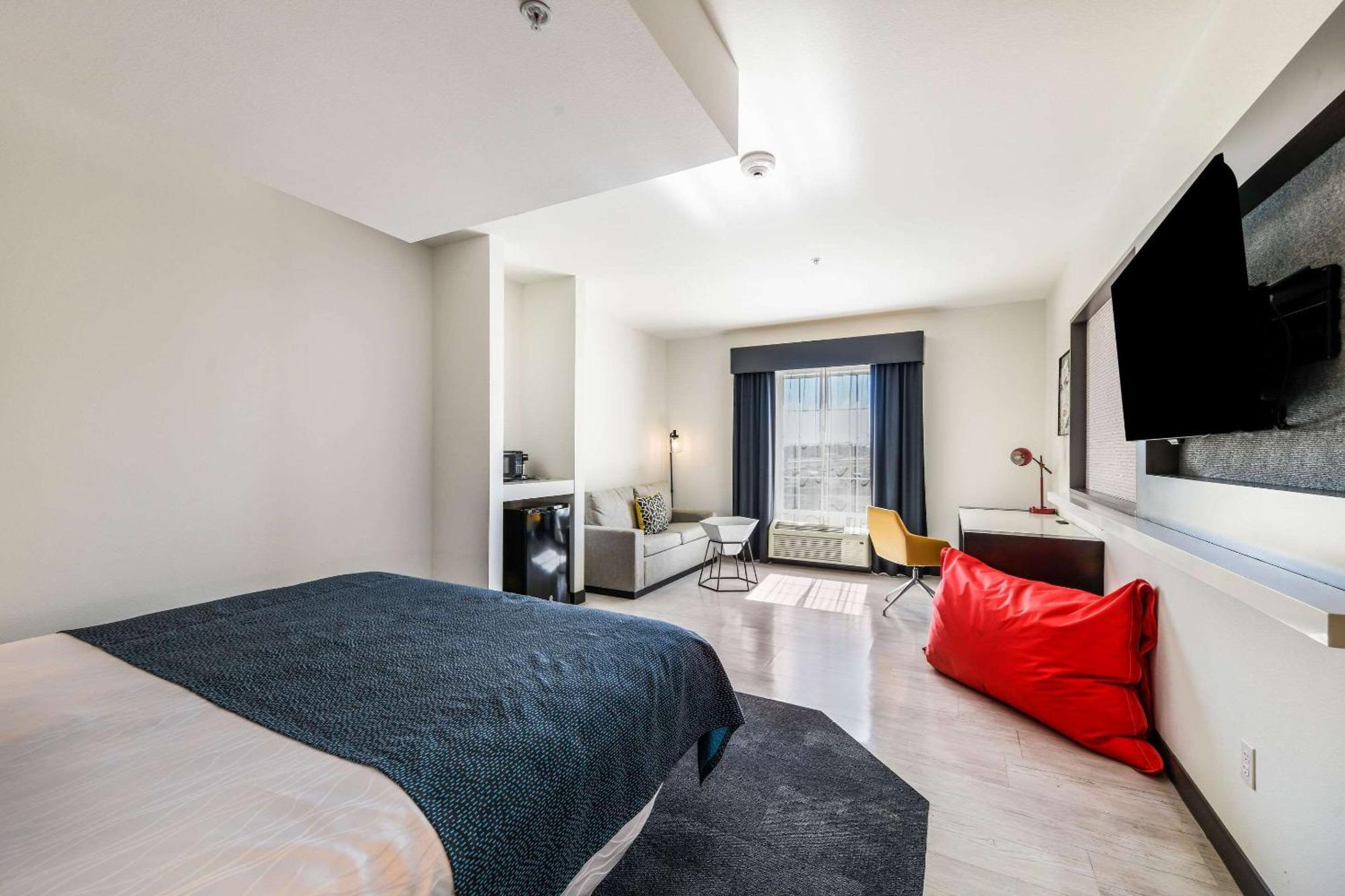 Hy-Lo Hotel, Ascend Hotel Collection Calera 외부 사진